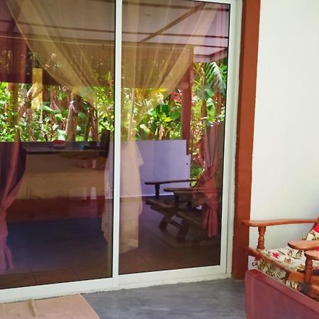 Dan Zoranz Self Catering Guest House La Digue Exterior foto