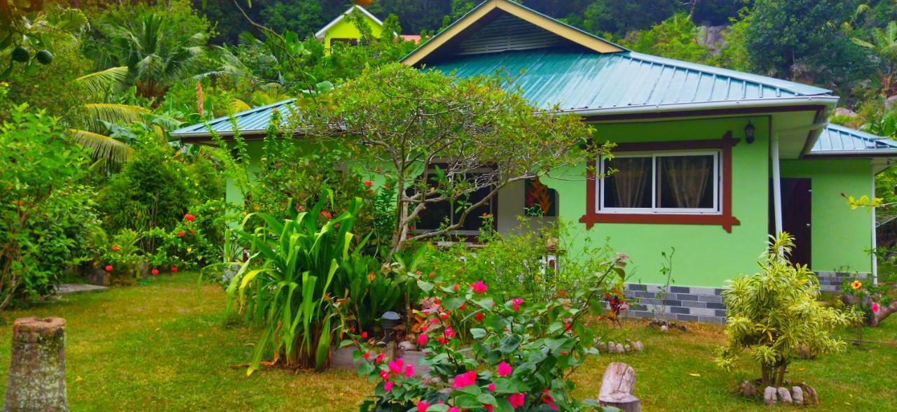 Dan Zoranz Self Catering Guest House La Digue Exterior foto