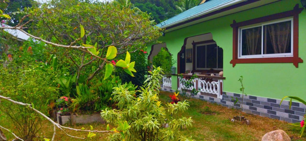 Dan Zoranz Self Catering Guest House La Digue Exterior foto