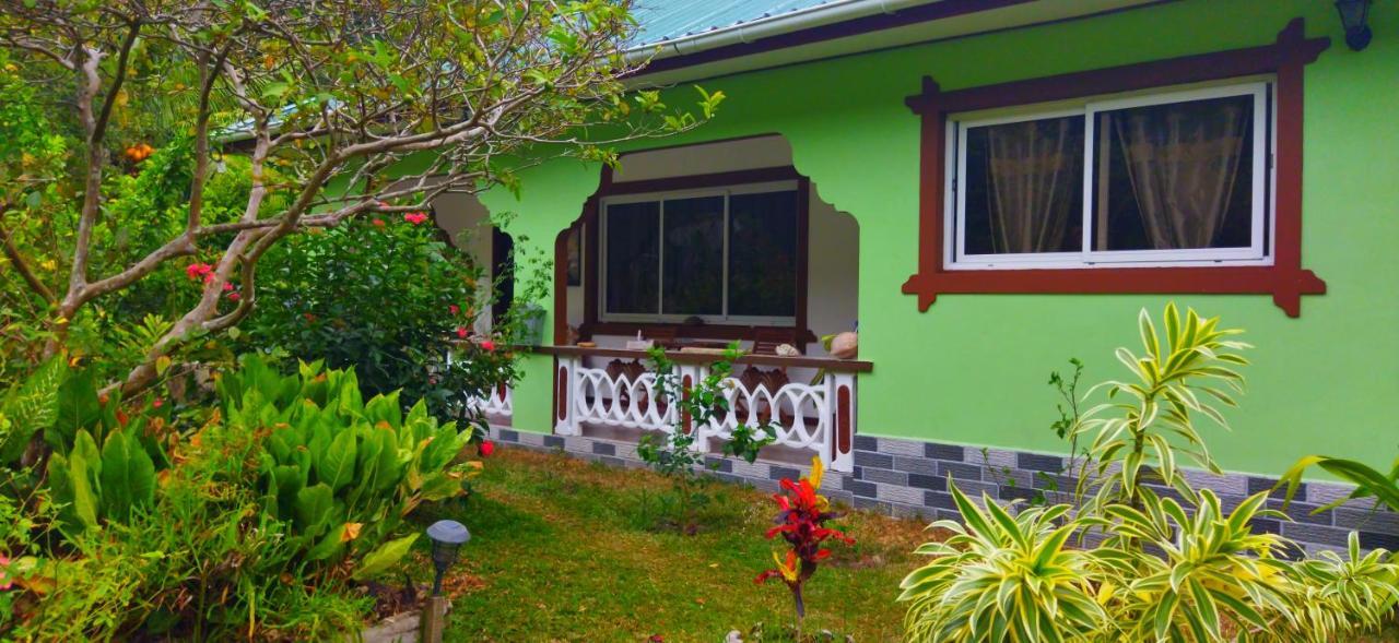 Dan Zoranz Self Catering Guest House La Digue Exterior foto