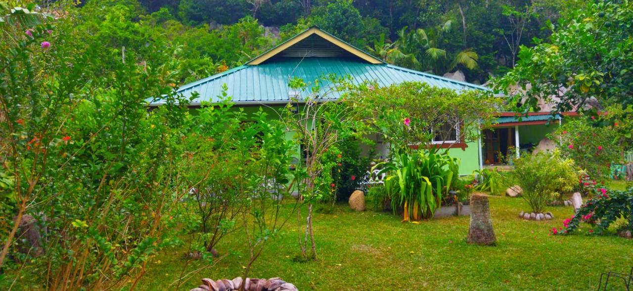 Dan Zoranz Self Catering Guest House La Digue Exterior foto